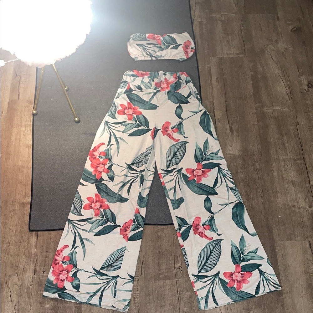 Floral Print Wide-Leg Pants
